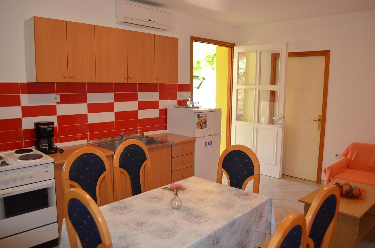 Apartments Petar Draga Bašćanska Exterior foto